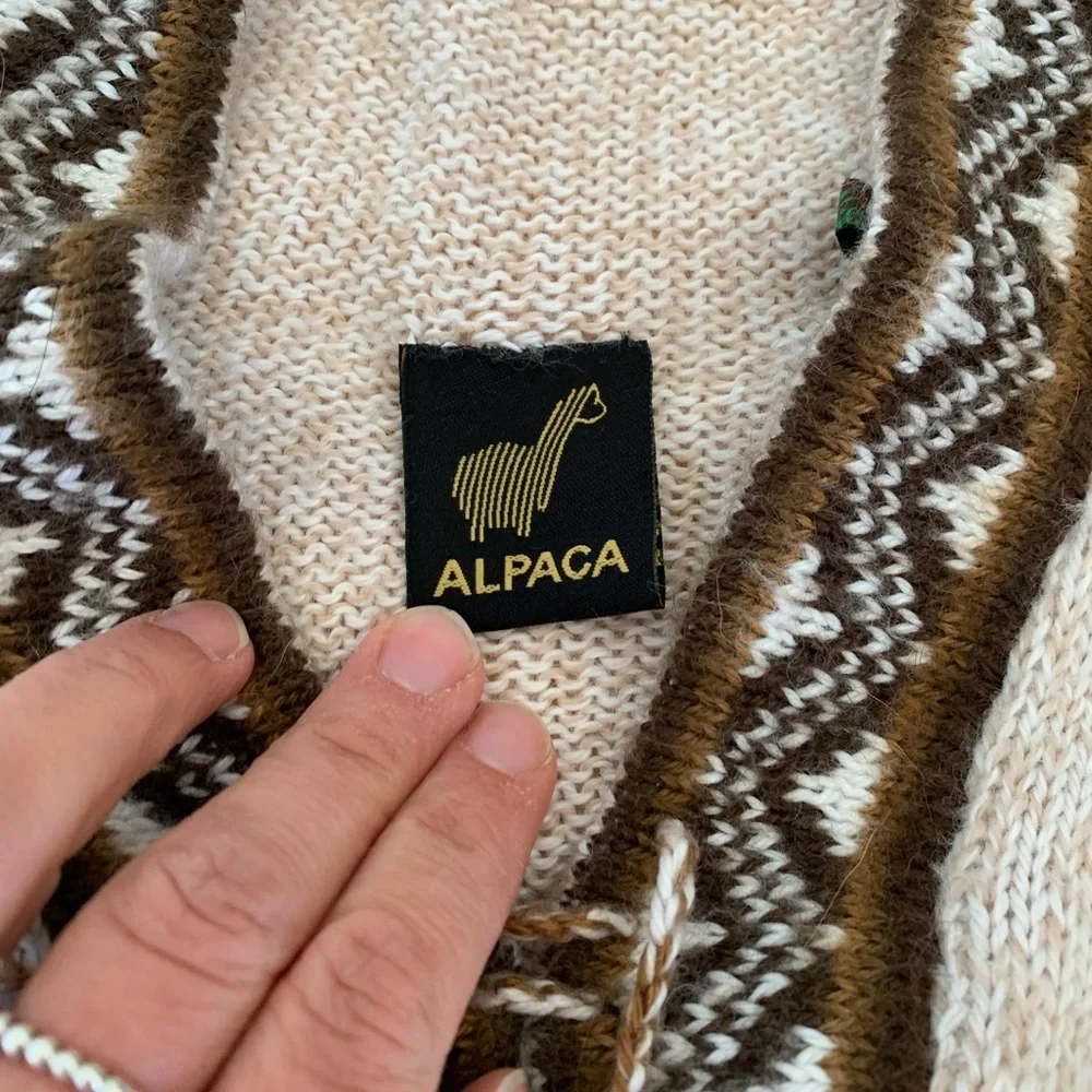 Alpaca sweater and purse bundle - Picture 3 of 7